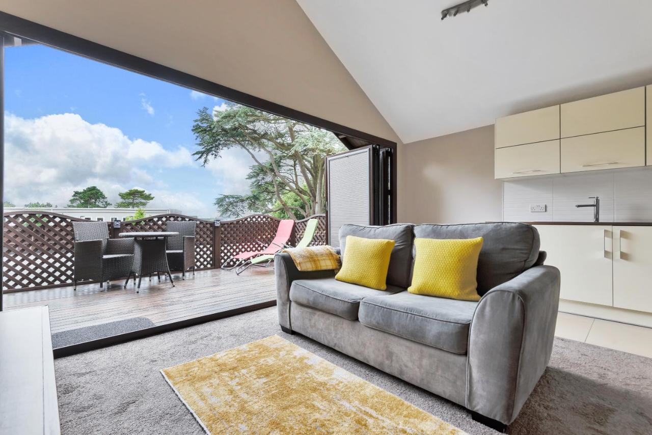 Hamble Retreat Studios And Lodge Warsash Buitenkant foto